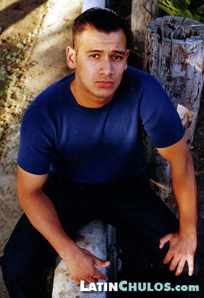 LatinChulos.com - Carlos