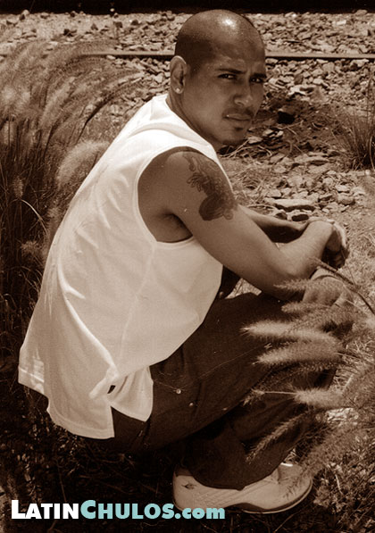 LatinChulos.com - Carlos
